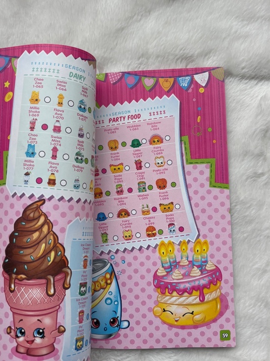 Shopkins The Ultimate Collector's Guide Book Seasons 1 & 2 - Picture 3 of 8